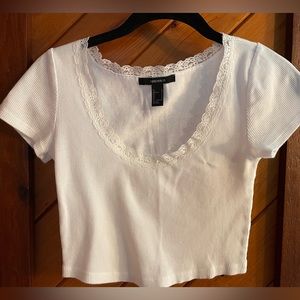 Forever 21 White Crop Top - Size:  Small